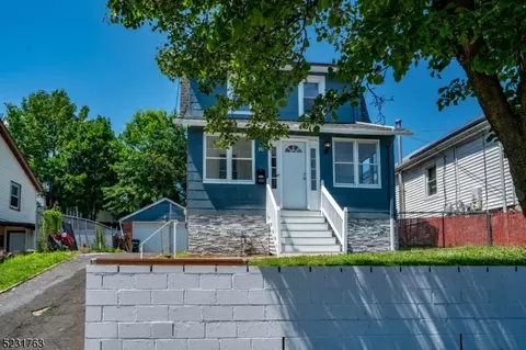 551 Leo St, Hillside, NJ 07205