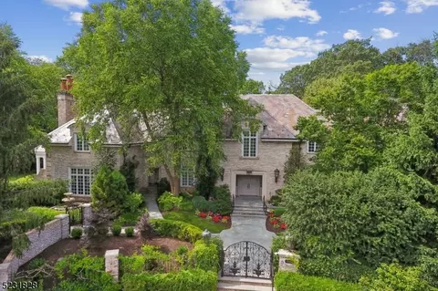 500 Ashwood Rd, Springfield, NJ 07081