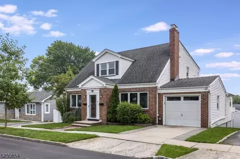 85 Irving Ter, Bloomfield, NJ 07003
