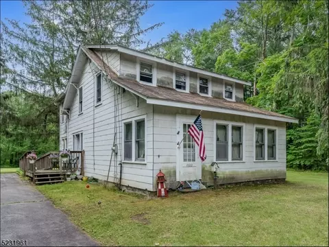 1022 Macopin Rd, West Milford, NJ 07480