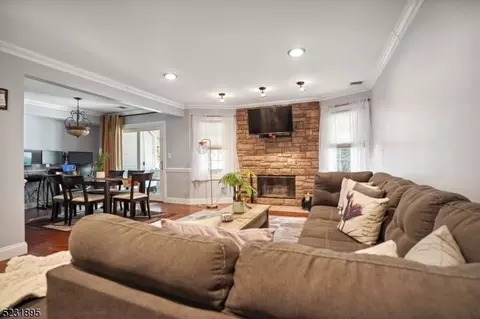 55 Quartz Ln #55, Paterson, NJ 07501