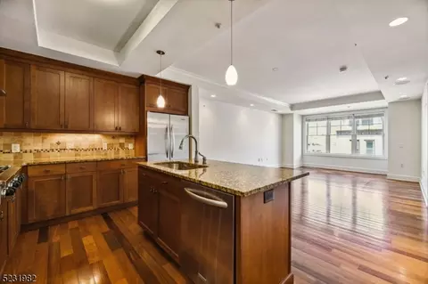40 W Park Pl UNIT 407, Morristown, NJ 07960