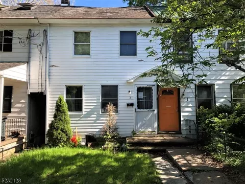 3 Arnett Ave, Lambertville, NJ 08530