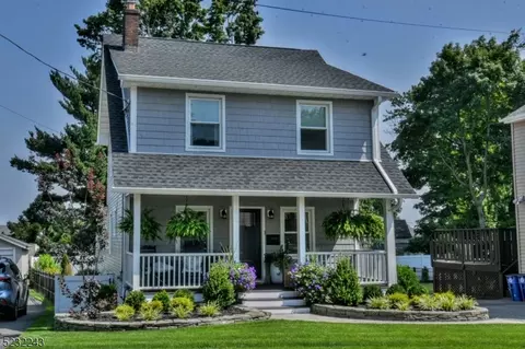 24 Harper Ter, Cedar Grove, NJ 07009