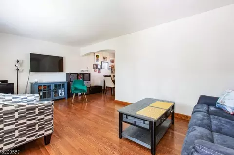 535 Hory St, Roselle, NJ 07203 photo 5