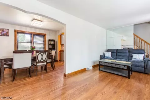 535 Hory St, Roselle, NJ 07203 photo 4