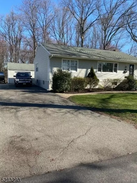 78 Mandeville Ave, Pequannock Twp., NJ 07440