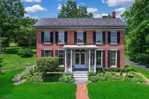 11 Old Statesville Quarry, Lafayette, NJ 07848
