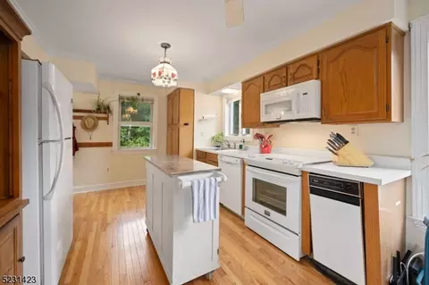75 E Main St, High Bridge, NJ 08829 photo 13