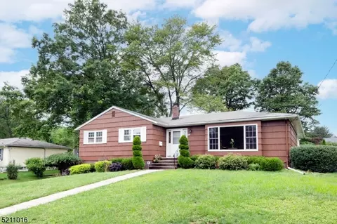 100 Richard St, Parsippany-troy Hills Twp, NJ 07054