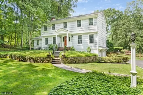 10 Knollwood Trl E, Mendham Twp, NJ 07945