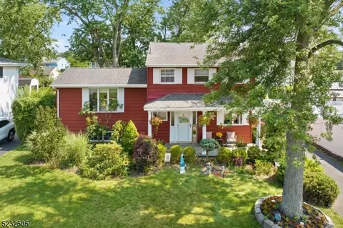 1033 Arnold Ave, Raritan, NJ 08869