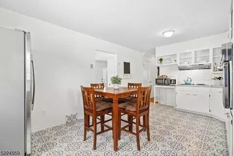 88 Guy St, Dover, NJ 07801 photo 9