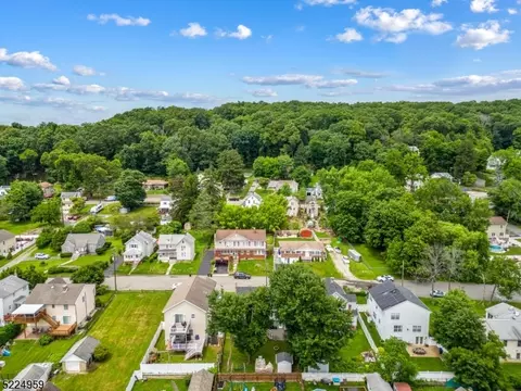 88 Guy St, Dover, NJ 07801 photo 30