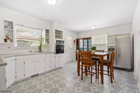 88 Guy St, Dover, NJ 07801 photo 6