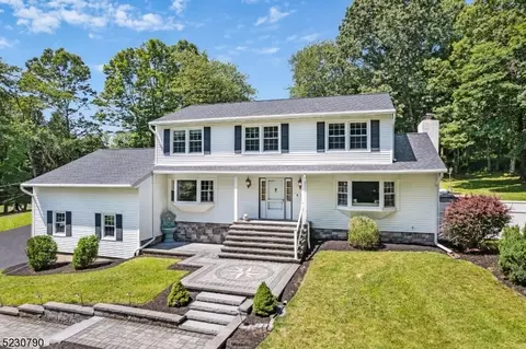 103 Rock Rd, Washington Twp, NJ 07853