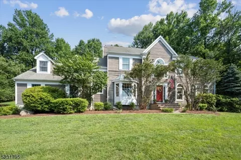 7 Laurel Ln, Bernardsville, NJ 07924