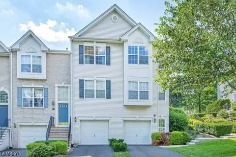 598 Hartford Dr, Nutley, NJ 07110