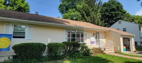 10 Alan Ln, Mine Hill, NJ 07803