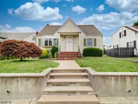 632 Maple Ave, Linden, NJ 07036