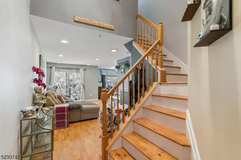 30 Carter Rd, Haskell, NJ 07420 photo 4