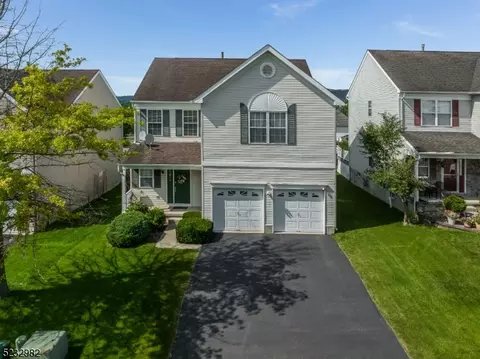 729 Jackson Rd, Greenwich Twp, NJ 08886