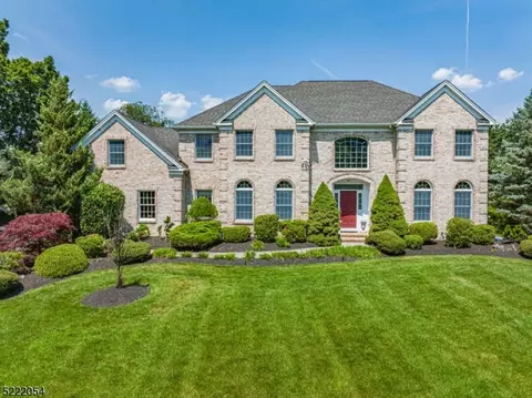 60 Quail Run, Randolph, NJ 07869