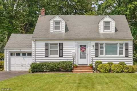 34 Commonwealth Ave, New Providence, NJ 07974