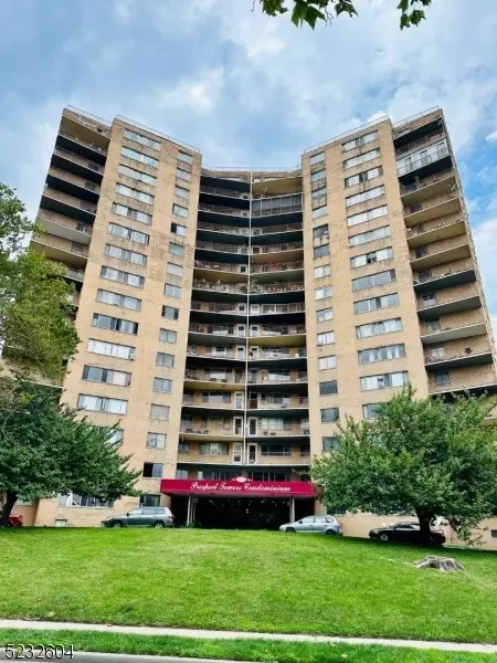 275 Prospect St #1C, East Orange, NJ 07017
