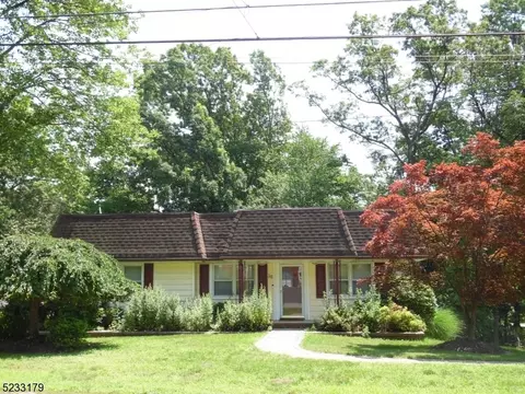 38 Seminole Ave, Rockaway, NJ 07866