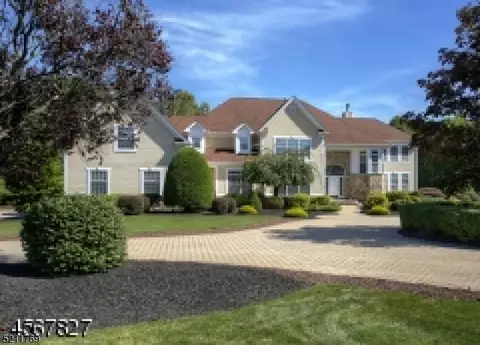 59 Baltusrol Way, Far Hills, NJ 07931