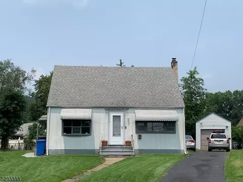 15 Colonial Ave #1, Paterson, NJ 07502