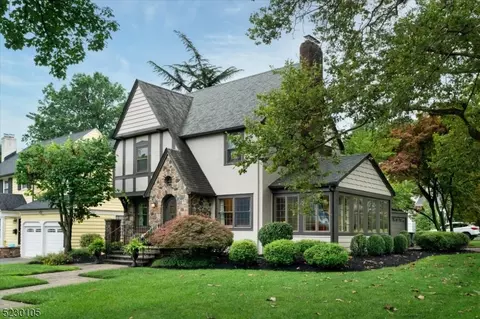 322 Forest Ave, Glen Ridge, NJ 07028