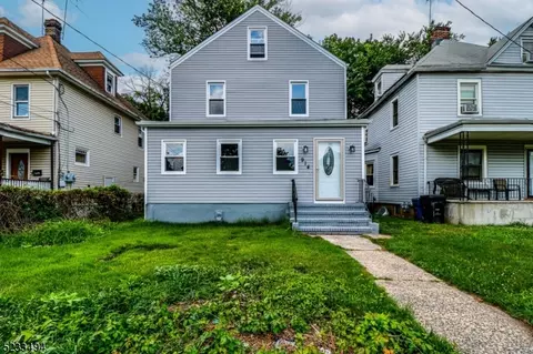 914 W 5th St, Plainfield, NJ 07063