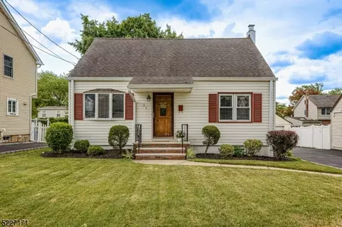 35 Roger Ave, Cranford, NJ 07016