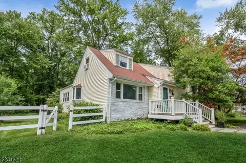 20 House Rd, Morristown, NJ 07960