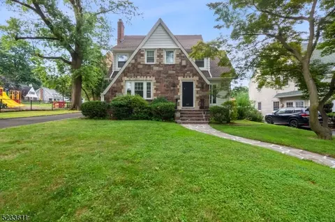 19 Club Blvd, West Orange, NJ 07052