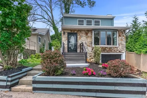 91 Randolph Ave, Hopatcong, NJ 07843