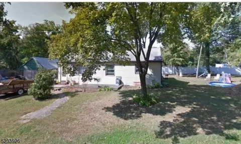 540 Louis Ave, Franklin Twp, NJ 08873