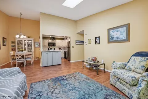 349 Penns Way, Basking Ridge, NJ 07920