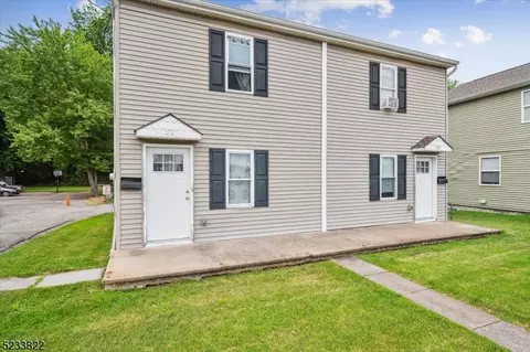 101 E Dewey Ave #2, Wharton, NJ 07885