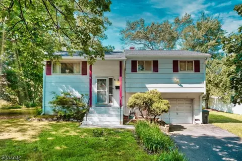 1853 Hughes Ter, Piscataway, NJ 08854