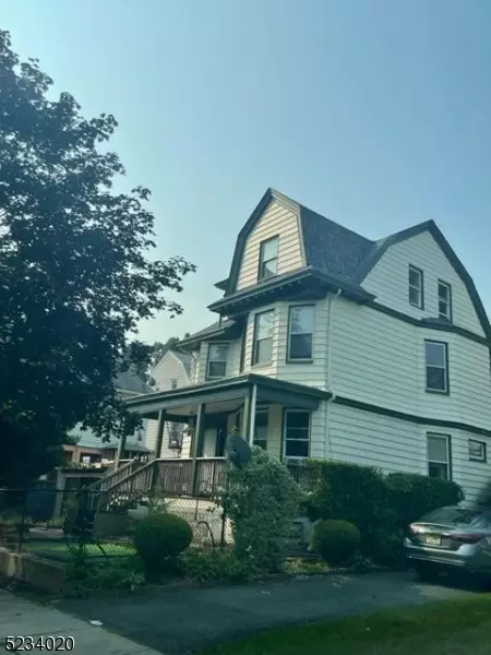 9 Warrington Pl #2, East Orange, NJ 07017