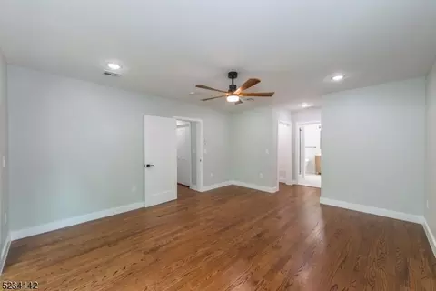 50 Mohawk Trl, Wayne, NJ 07470 photo 30