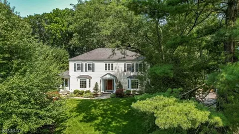 37 Hall Rd, Chatham Twp, NJ 07928