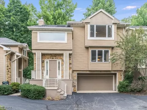 258 Clarken Dr, West Orange, NJ 07052
