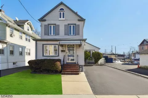100 Anchor Pl, Garwood, NJ 07027