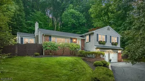 64 Egbert Ave, Morristown, NJ 07960