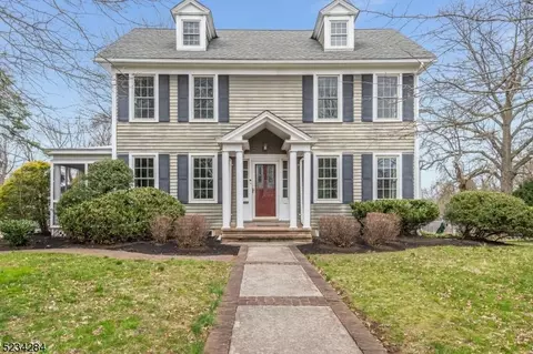 42 Pennsylvania Ave, Flemington, NJ 08822