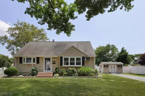 1271 Hedin Pl, Rahway, NJ 07065